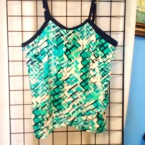 Womens Multicolor Underwire Tankini Top Swimsuit Size 26W Brand Tag RN 16687